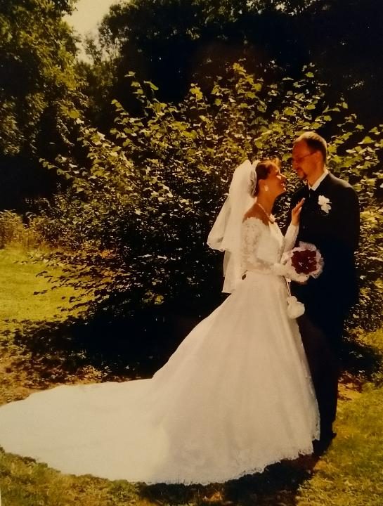 Heiko und Heike als Hochzeitspaar im Park Bad Lauchstädt - my wedding planner Teutschenthal jetzt Hochzeitsplaner Heiko und Heike als Hochzeitspaar im Park Bad Lauchstädt - my wedding planner Teutschenthal jetzt Hochzeitsplaner